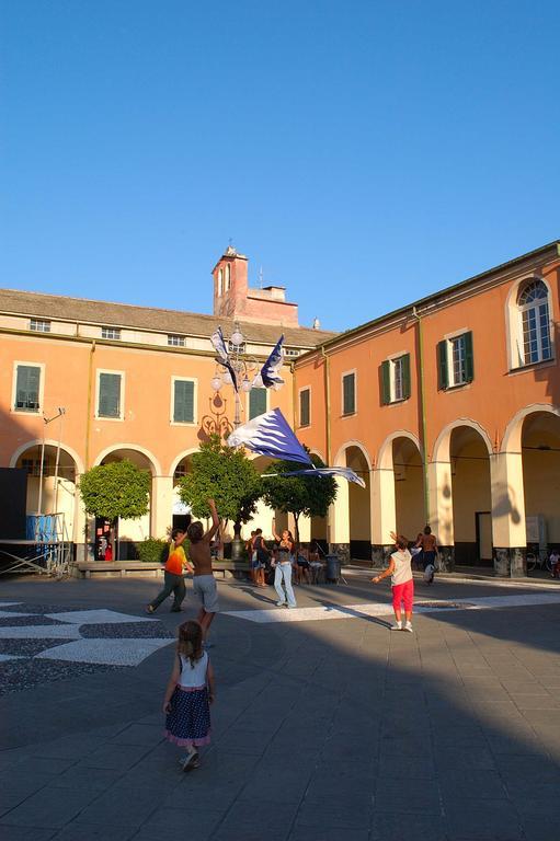 Topazio Levanto Quarto foto